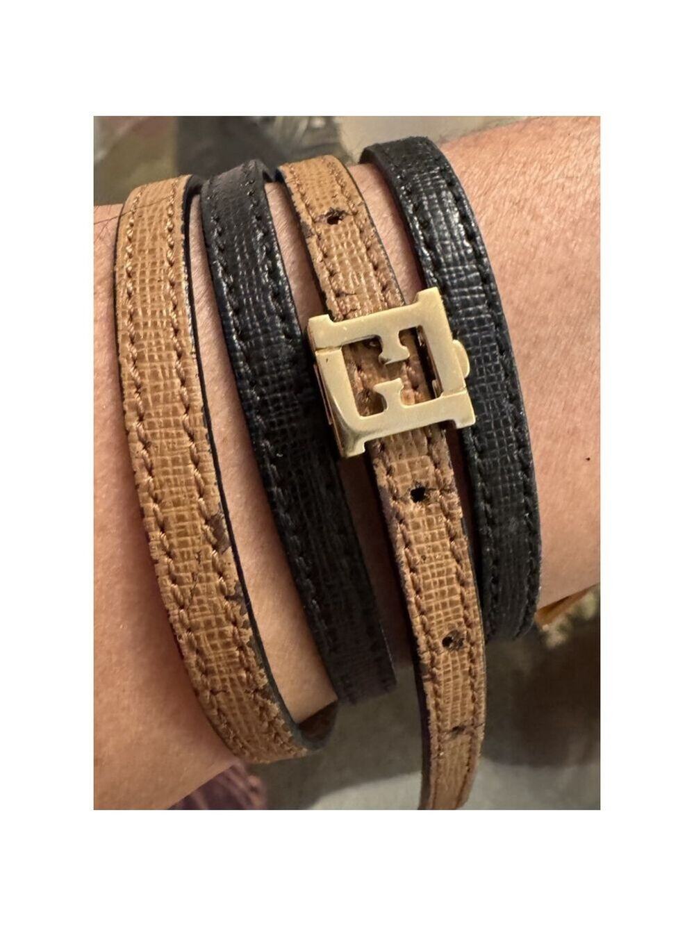 Fendi Reversible Leather Fendi Choker Necklace,bracelet 2 tone Black Cream COA